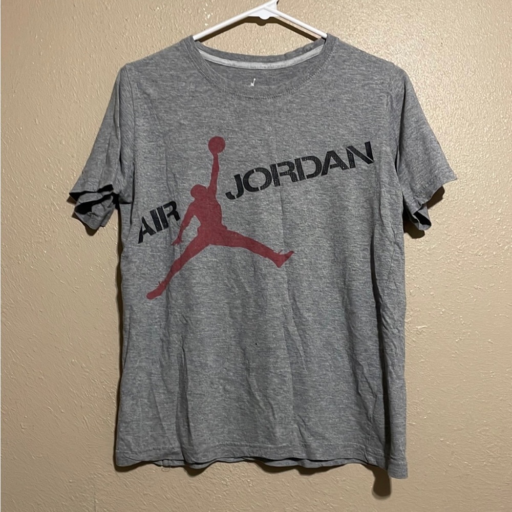 Air Jordan Textured Spellout Jumpman Graphic Gray T-Shirt Youth Boys L